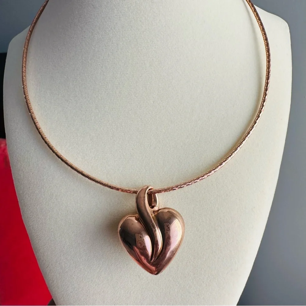 Rose Gold Vermeil 925 Omega Necklace with Heart Pendant - Picture 1 of 15